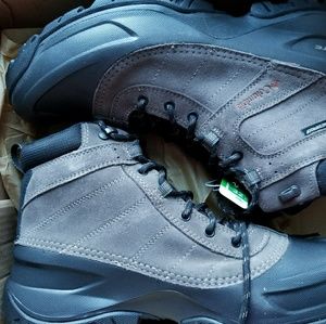 Columbia Waterproof Boots Size 13